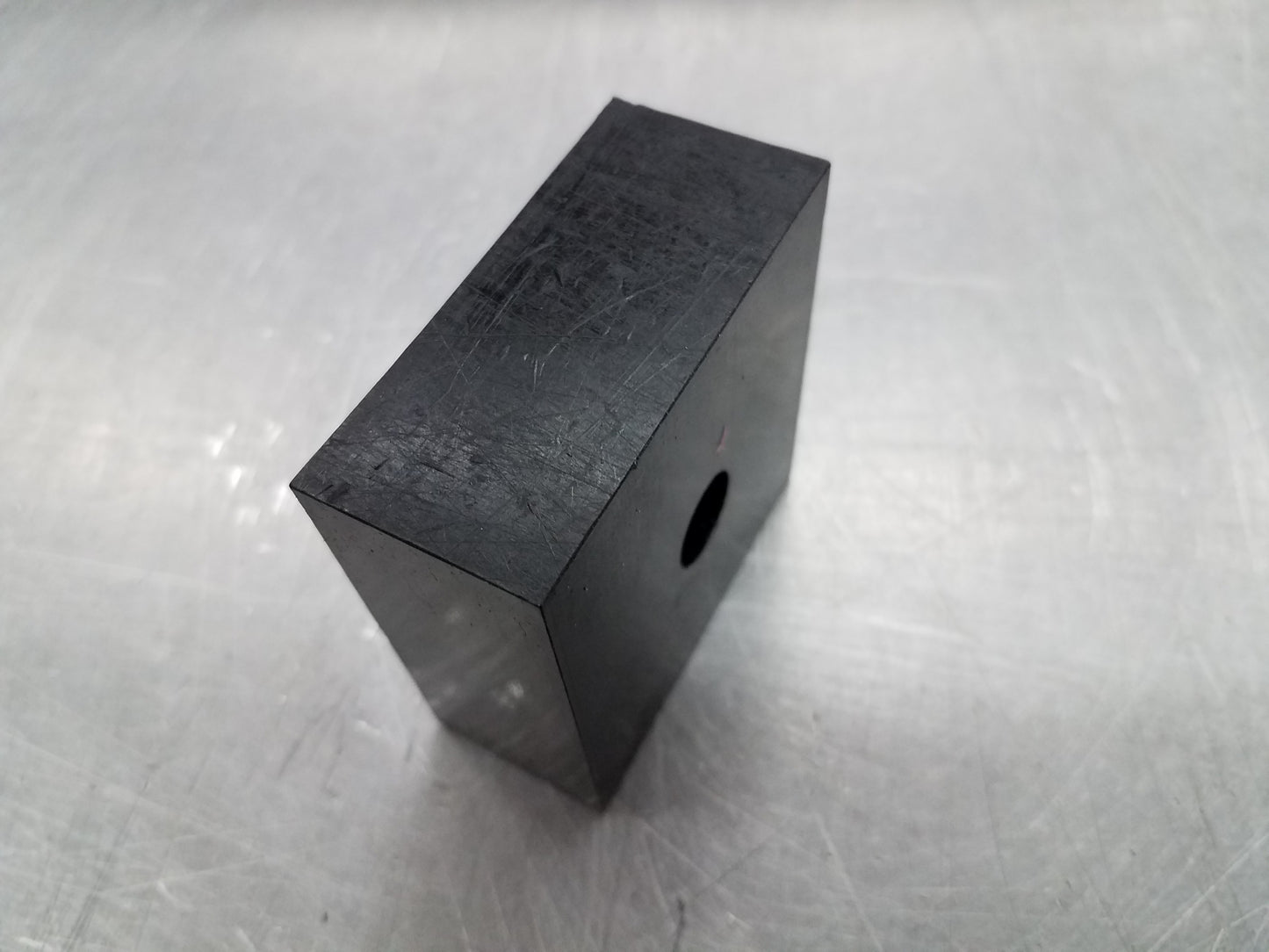 Piranha® P70 / P90 Round Block, Polyurethane, 95 A Durometer, P/N 0340209